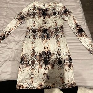 Bodycon snake skin dress